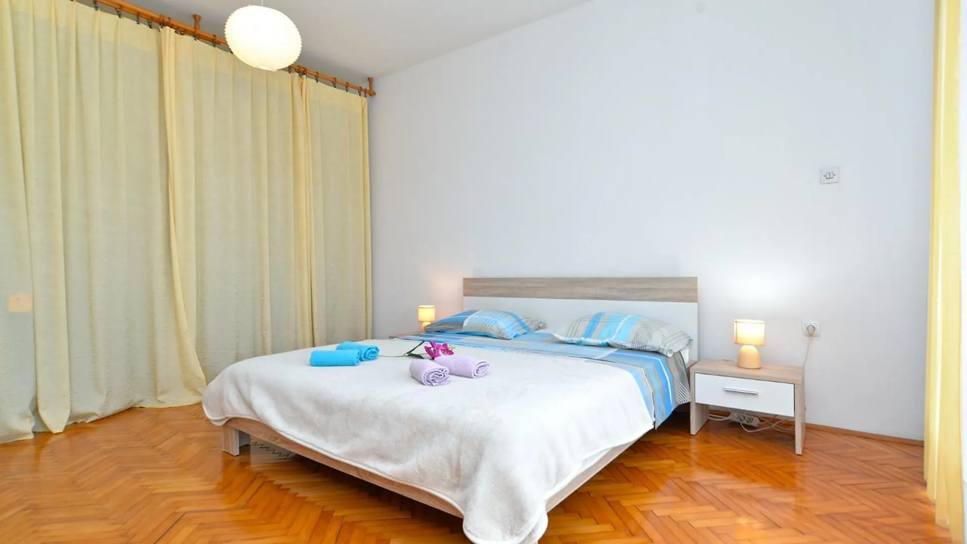 Family Friendly Apartments With A Swimming Pool Fazana - 19595 Chorvatsko